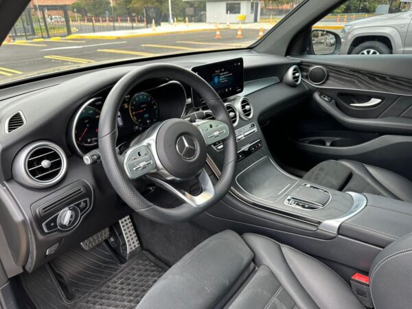 MERCEDES BENZ GLC 300e AMG - 2022 - Imagen 7