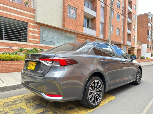 TOYOTA COROLLA SEG HÍBRIDO AUTO - 2023 - Imagen 6