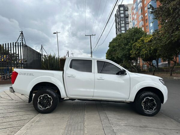 NISSAN FRONTIER NP300 - 2019 - Imagen 8