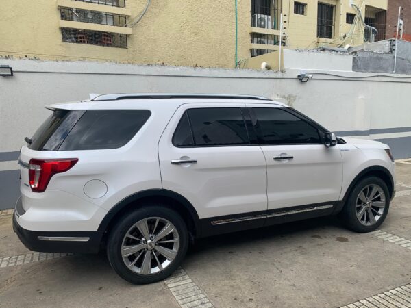 FORD EXPLORER AUTO - 2018 - Imagen 5